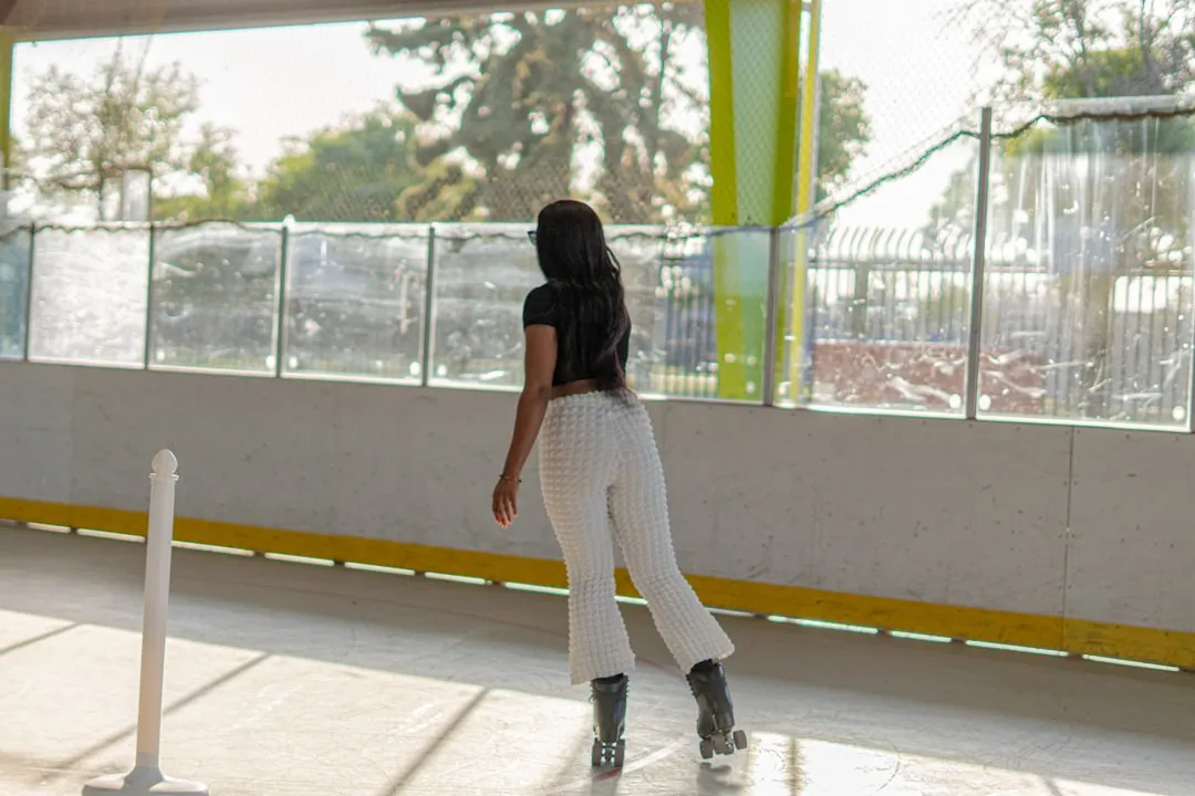 Demonstrating confident posture using mindfulness for confidence techniques